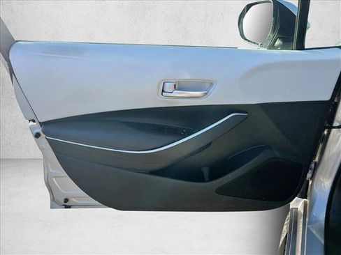 Certified 2024 Toyota Corolla SE image 8