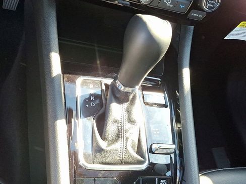 New 2025 Jeep Compass Limited w/ Sun & Sound Group image 16