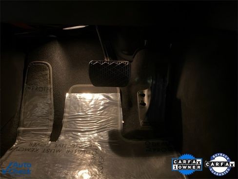 Used 2024 Mercedes-Benz GLC 300 image 64