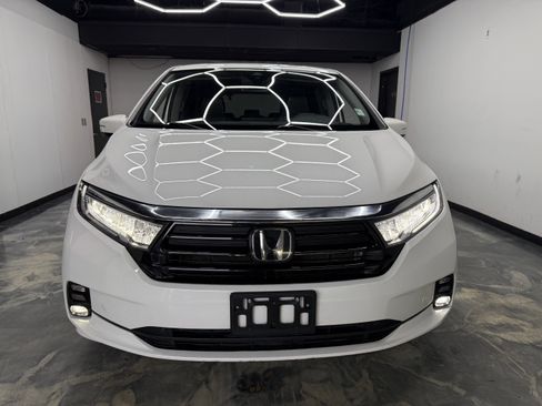 Used 2023 Honda Odyssey Touring image 7