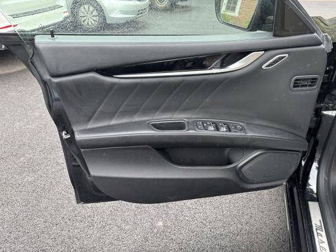 Used 2022 Maserati Ghibli Modena Q4 image 15