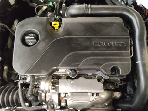 Used 2024 Chevrolet Malibu RS w/ LPO, Floor Liner Package FWD image 30