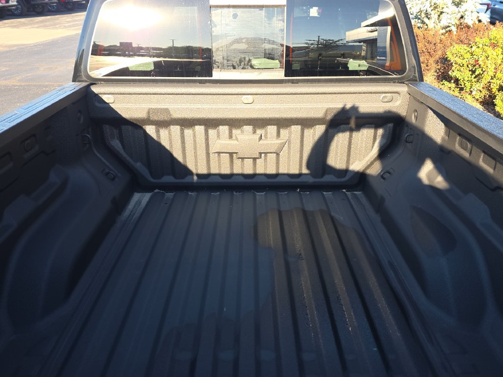 New 2026 Chevrolet Colorado LT w/ LT Convenience Package AWD/4WD image 8