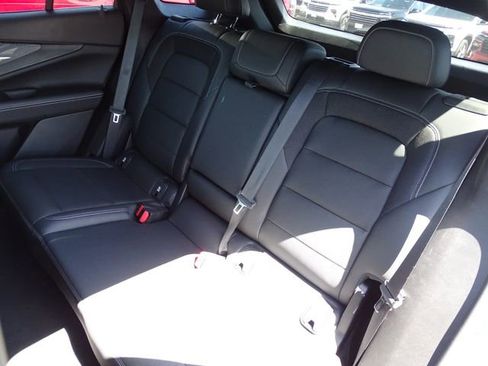 Used 2024 Chevrolet Blazer EV LT image 8