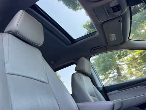 Used 2021 Honda Odyssey EX-L image 21