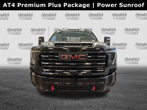 Used 2024 GMC Sierra 2500 AT4 w/ AT4 Premium Plus Package AWD/4WD image 3
