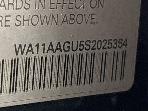 Used 2025 Audi Q5 Premium w/ Convenience Package image 24