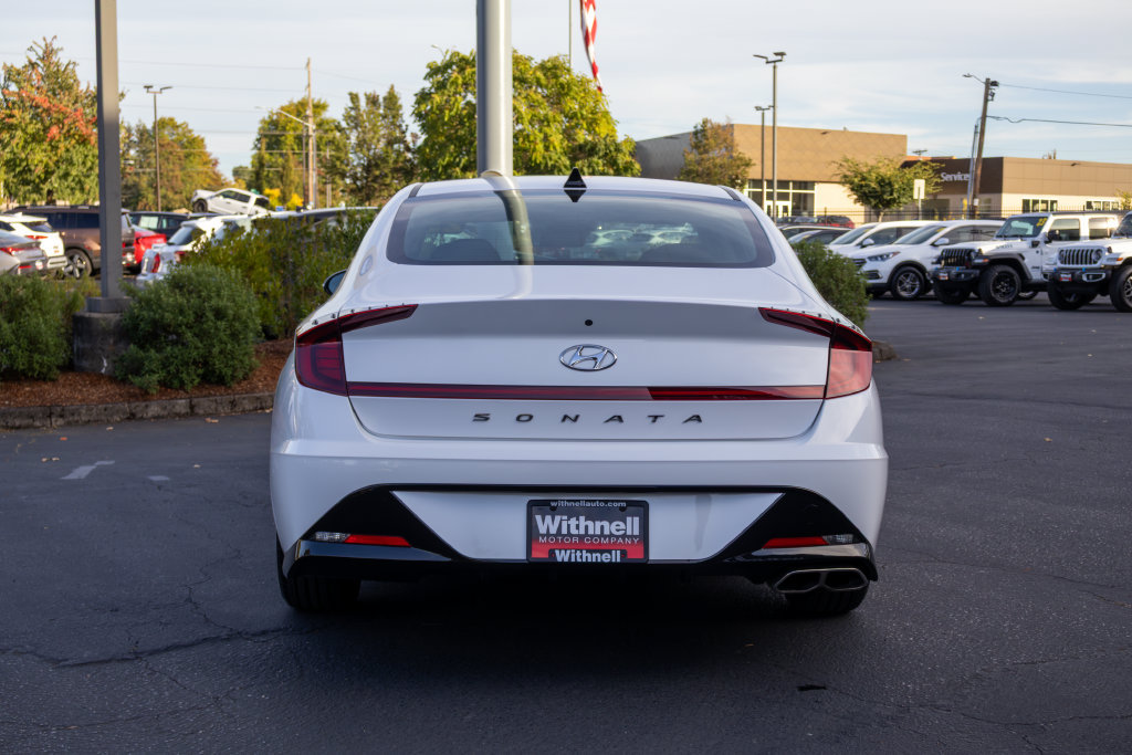 Used 2023 Hyundai Sonata SEL w/ Cargo Package FWD image 8