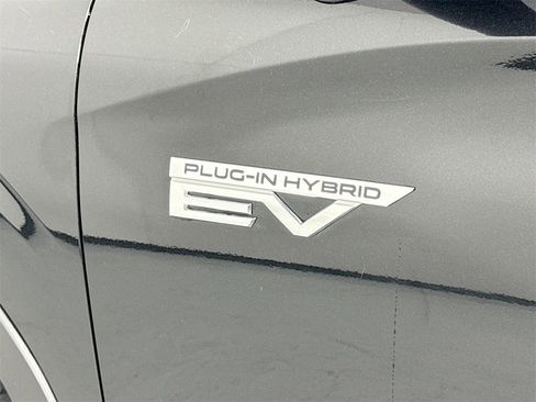 Used 2024 Mitsubishi Outlander SEL image 10