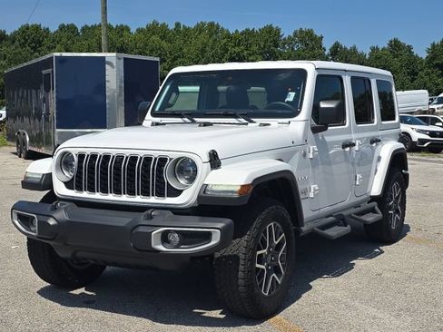 Used 2024 Jeep Wrangler Unlimited Sahara w/ Technology Group AWD/4WD image 1