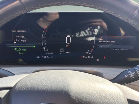 Used 2024 Cadillac XT4 Premium Luxury image 19