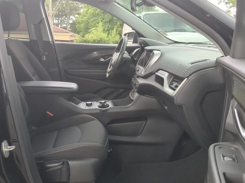 Used 2023 GMC Terrain SLE w/ Driver Convenience Package FWD image 26