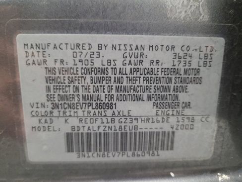 Used 2023 Nissan Versa SV image 33