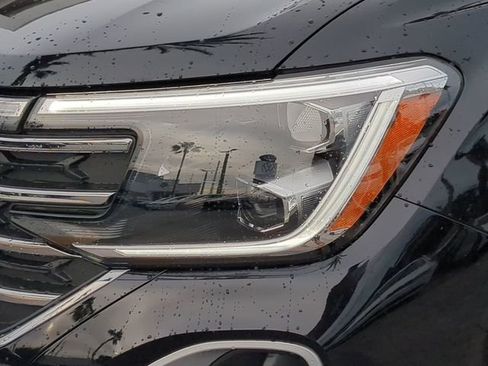 New 2026 Volkswagen Atlas SE image 7