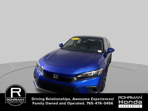 Used 2023 Honda Civic EX image 4