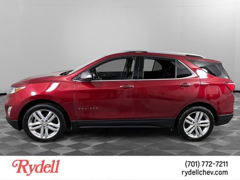 Used 2019 Chevrolet Equinox Premier image 2