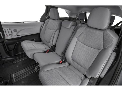 New 2025 Toyota Sienna LE FWD image 8