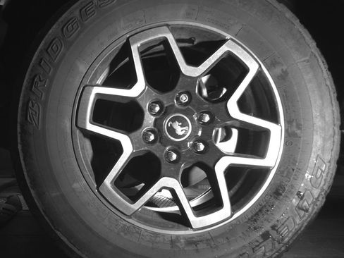 Used 2023 Ford Bronco Outer Banks AWD/4WD image 12