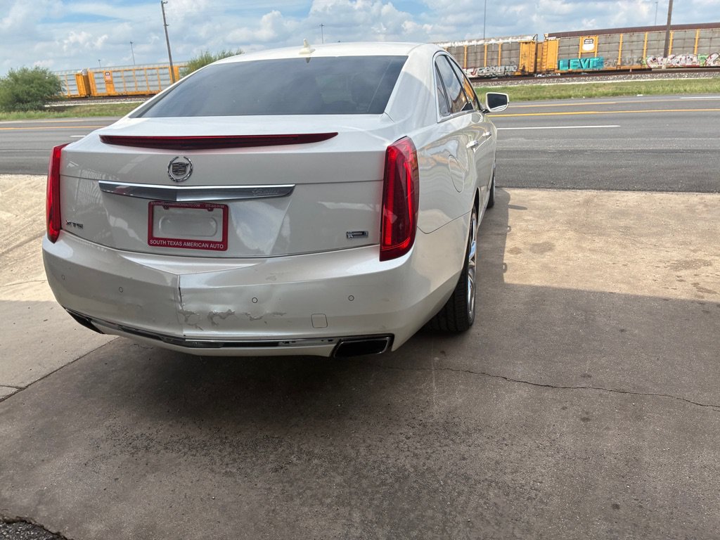 Used 2013 Cadillac XTS Platinum FWD image 9