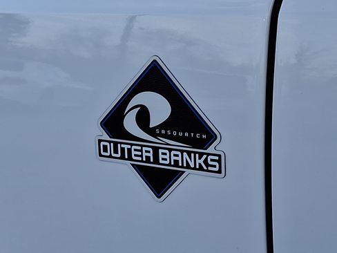 Certified 2023 Ford Bronco Outer Banks w/ Sasquatch Package image 33