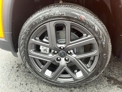 New 2026 Jeep Compass Limited image 2