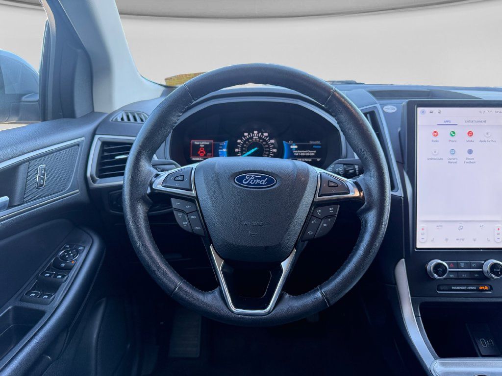 Used 2024 Ford Edge SEL AWD/4WD image 15