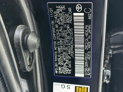 Used 2022 Toyota Corolla LE w/ Carpet Mat Package (TMS) image 21