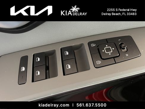 New 2025 Kia Niro EX image 15