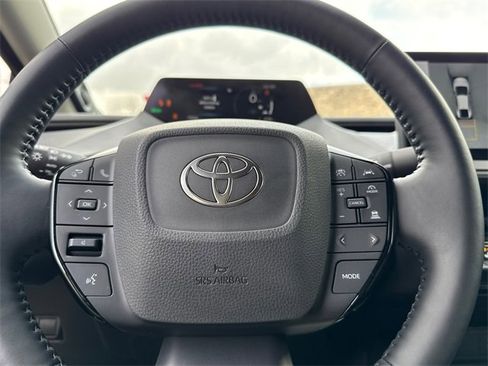 Used 2024 Toyota Prius Limited image 30
