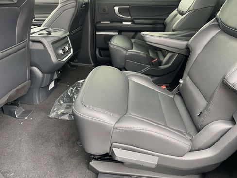 New 2025 Ford Expedition Max Platinum w/ Stealth Performance Package image 19