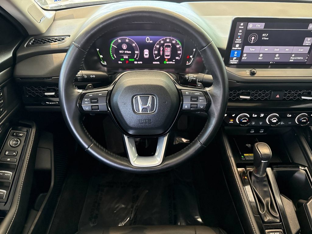 Used 2024 Honda Accord Touring image 13