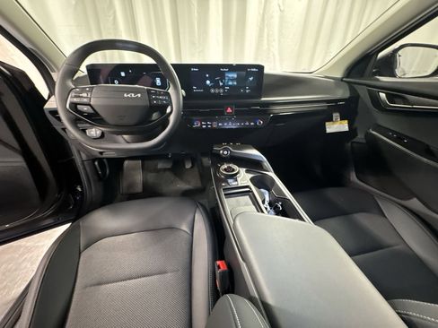 New 2025 Kia EV6 Light image 12