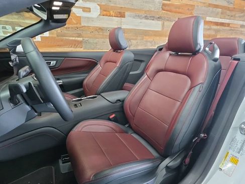 Used 2024 Ford Mustang GT Premium RWD image 10