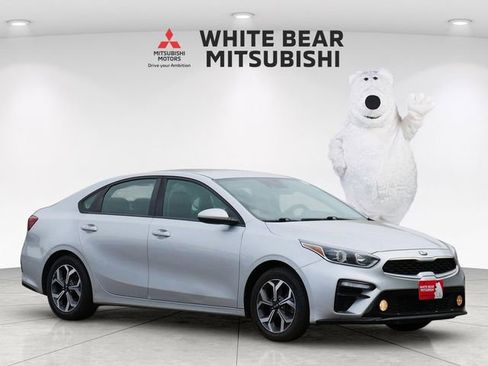 Used 2020 Kia Forte LXS FWD image 1