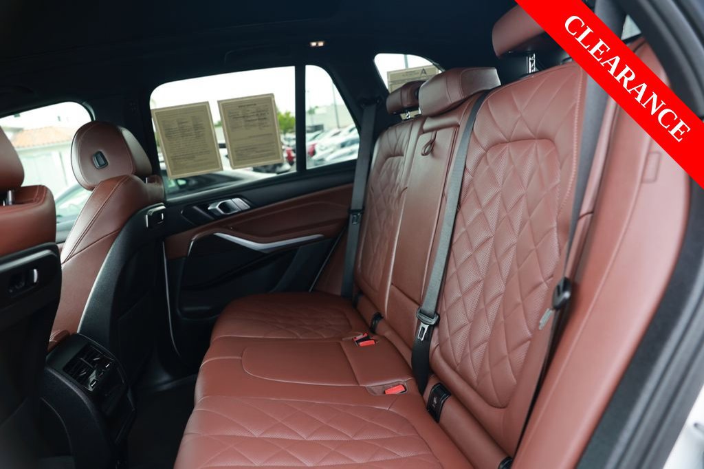 Used 2024 BMW X5 sDrive40i w/ M Sport Package RWD image 36