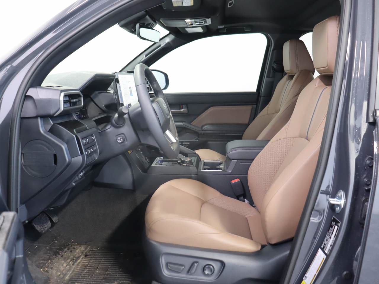 Used 2026 Toyota 4Runner Limited AWD/4WD image 8