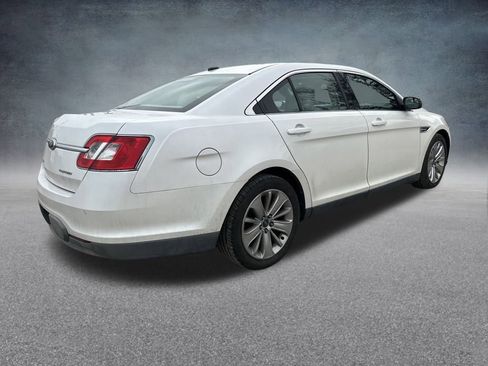 Used 2010 Ford Taurus Limited image 6
