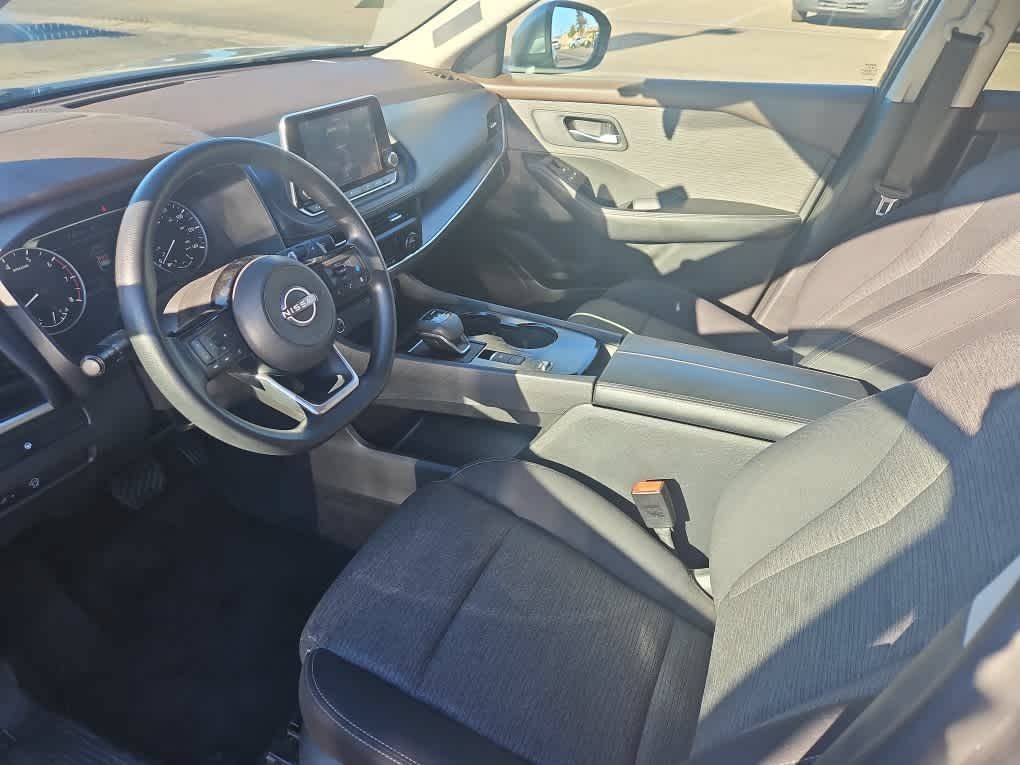 Used 2023 Nissan Rogue SV FWD image 14