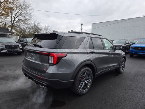 New 2026 Ford Explorer ST w/ Sun And Sound Package image 5