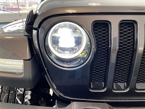 Used 2021 Jeep Wrangler Unlimited Sahara image 30