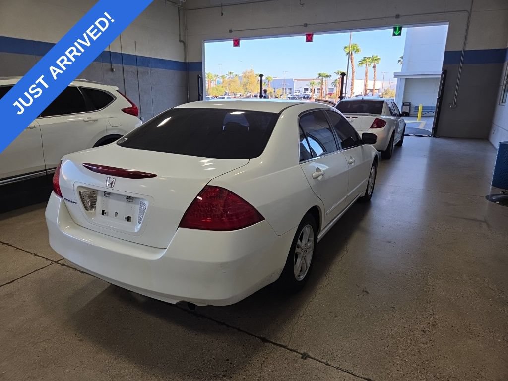 Used 2007 Honda Accord SE image 3