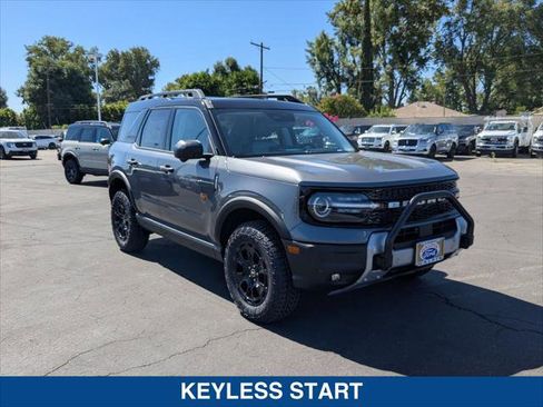 New 2025 Ford Bronco Sport Badlands w/ Sasquatch Badlands Package AWD/4WD image 7