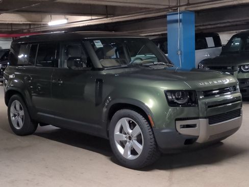 New 2026 Land Rover Defender 110 S AWD/4WD image 7