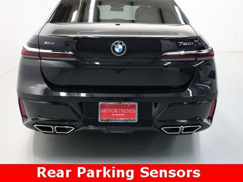 Used 2024 BMW 760i xDrive w/ Executive Package image 29