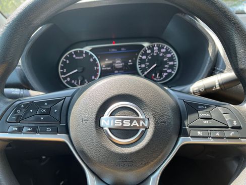 Used 2024 Nissan Sentra SV image 25