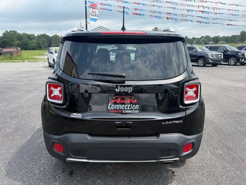 Used 2018 Jeep Renegade Limited w/ UConnect 8.4 Nav Group FWD image 5