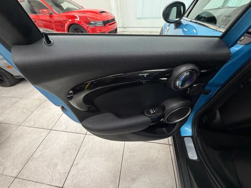 Used 2015 MINI Cooper S FWD image 14