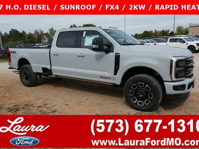 New 2026 Ford F350 Platinum w/ FX4 Off-Road Package