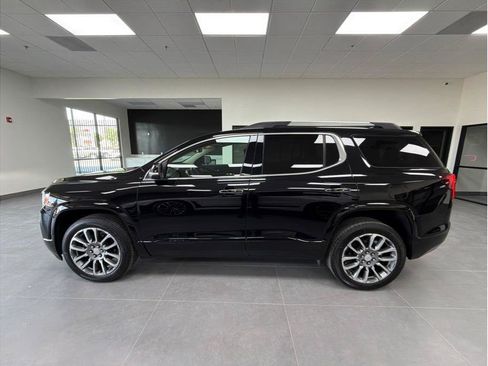 Used 2023 GMC Acadia Denali FWD image 5
