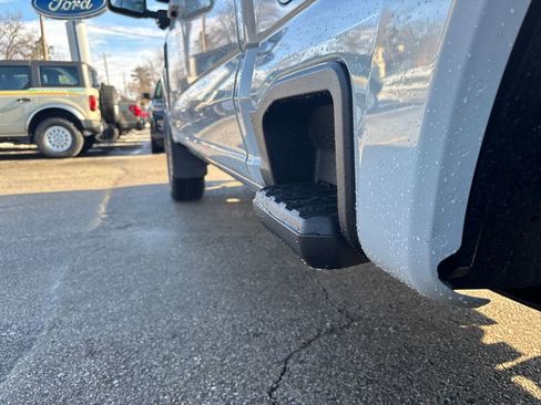 New 2026 Ford F250 Platinum image 15
